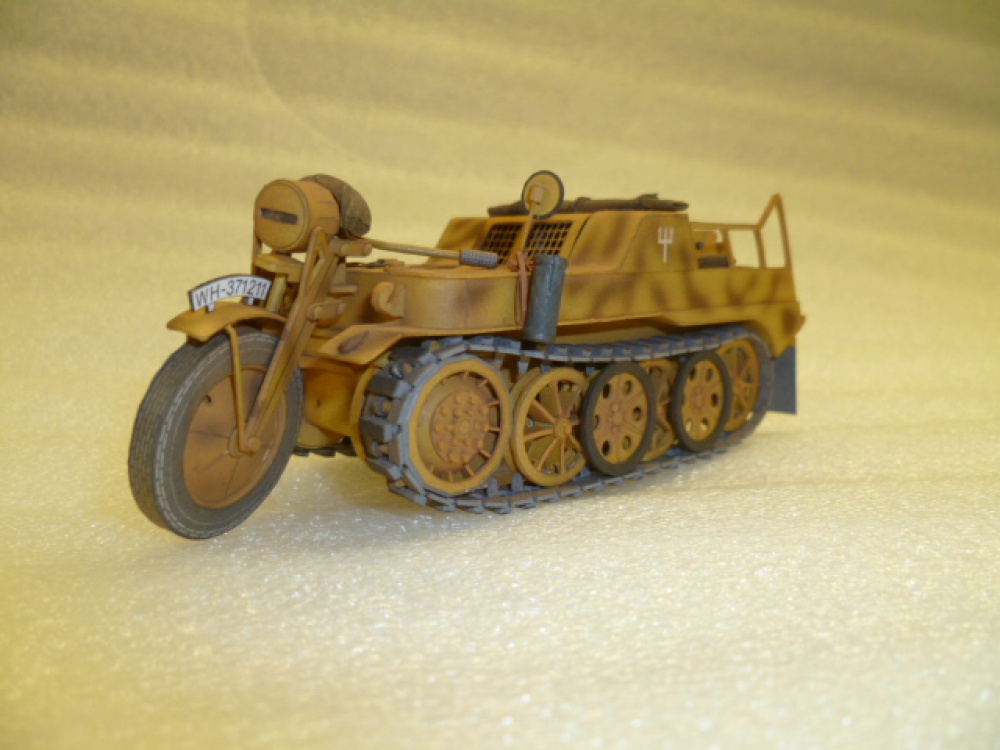 SdKfz 2 NSU Kettenkrad (Plná velikost v novém okně) SdKfz 2 NSU Kettenkrad