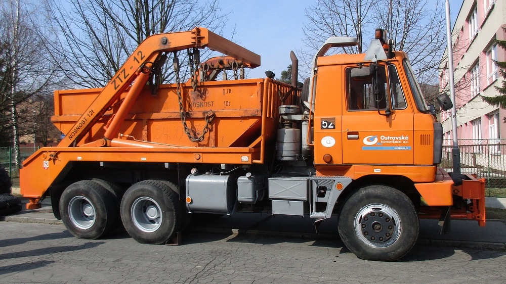 327205