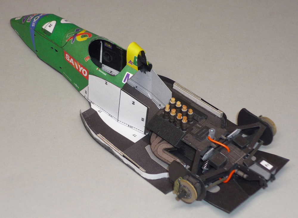Benetton B190 - Alessandro Nannini - 1990 (Plná velikost v novém okně) Benetton B190 - Alessandro Nannini - 1990