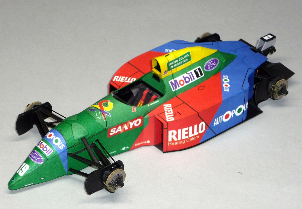 Benetton B190 - Alessandro Nannini - 1990 (Plná velikost v novém okně) Benetton B190 - Alessandro Nannini - 1990
