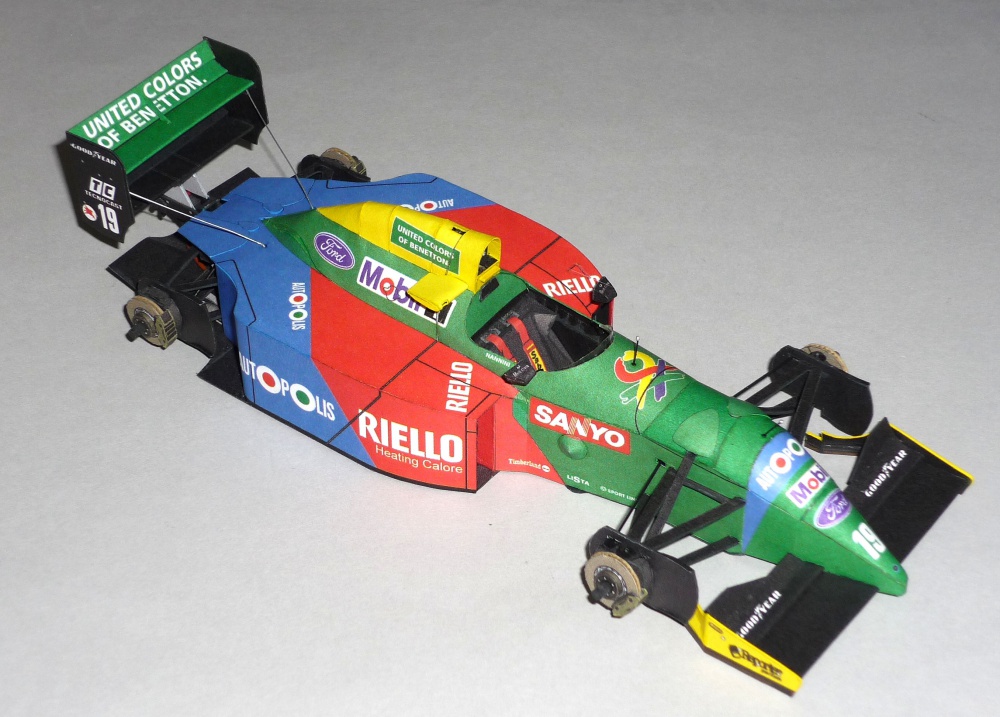 Benetton B190 - Alessandro Nannini - 1990 (Plná velikost v novém okně) Benetton B190 - Alessandro Nannini - 1990