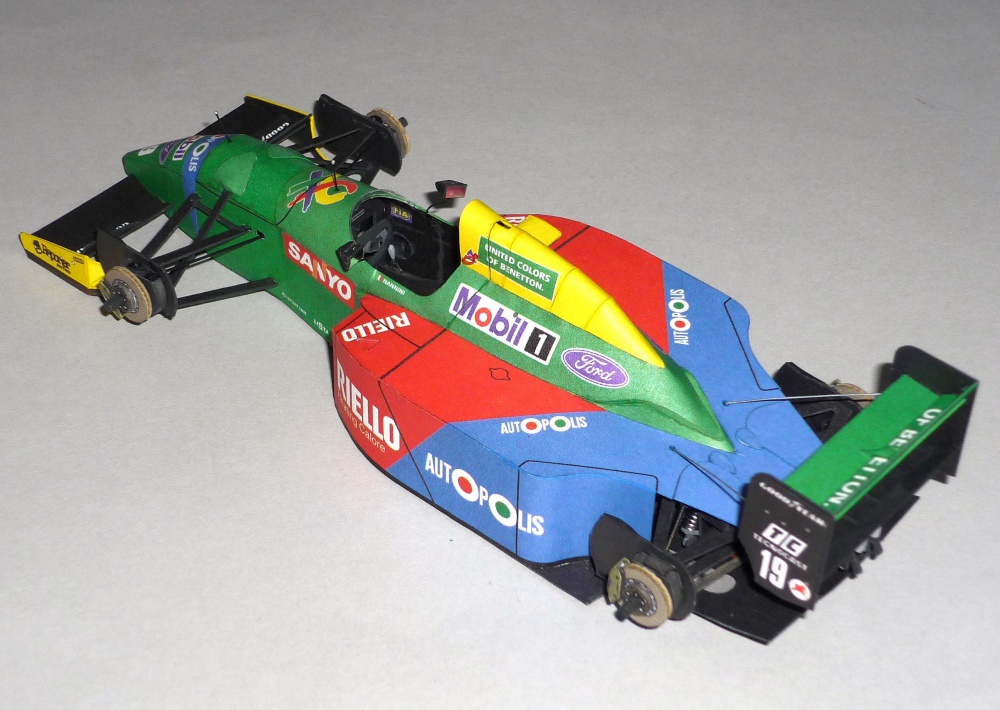 Benetton B190 - Alessandro Nannini - 1990 (Plná velikost v novém okně) Benetton B190 - Alessandro Nannini - 1990