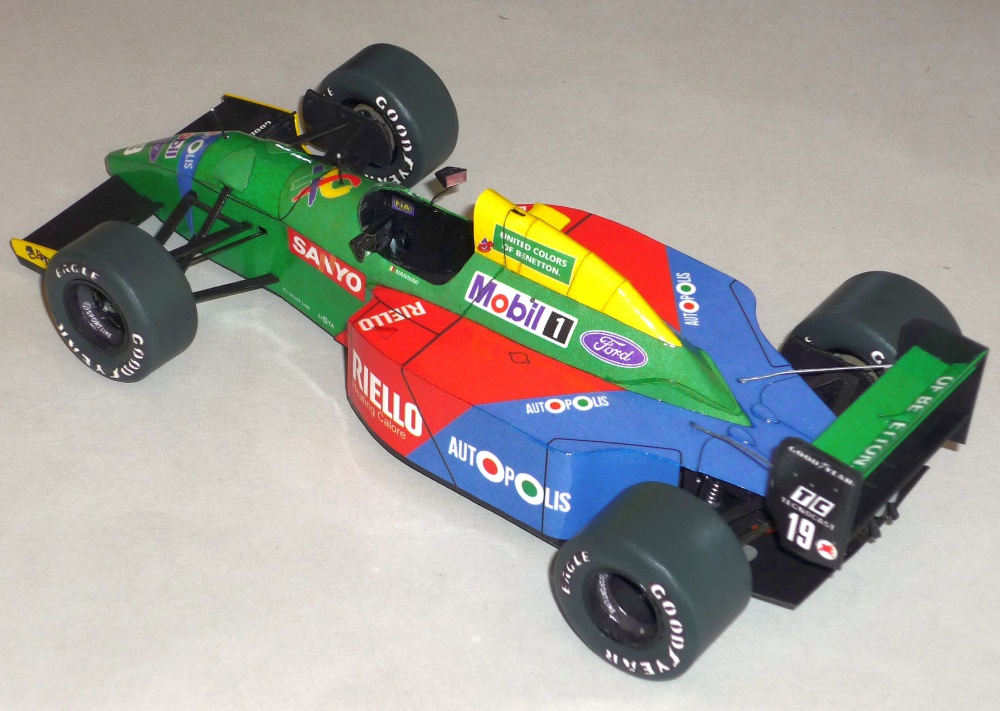 Benetton B190 - Alessandro Nannini - 1990 (Plná velikost v novém okně) Benetton B190 - Alessandro Nannini - 1990
