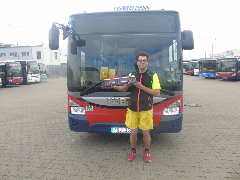 Urbanway 12 CNG (Plná velikost v novém okně) Urbanway 12 CNG