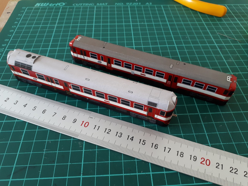 329099