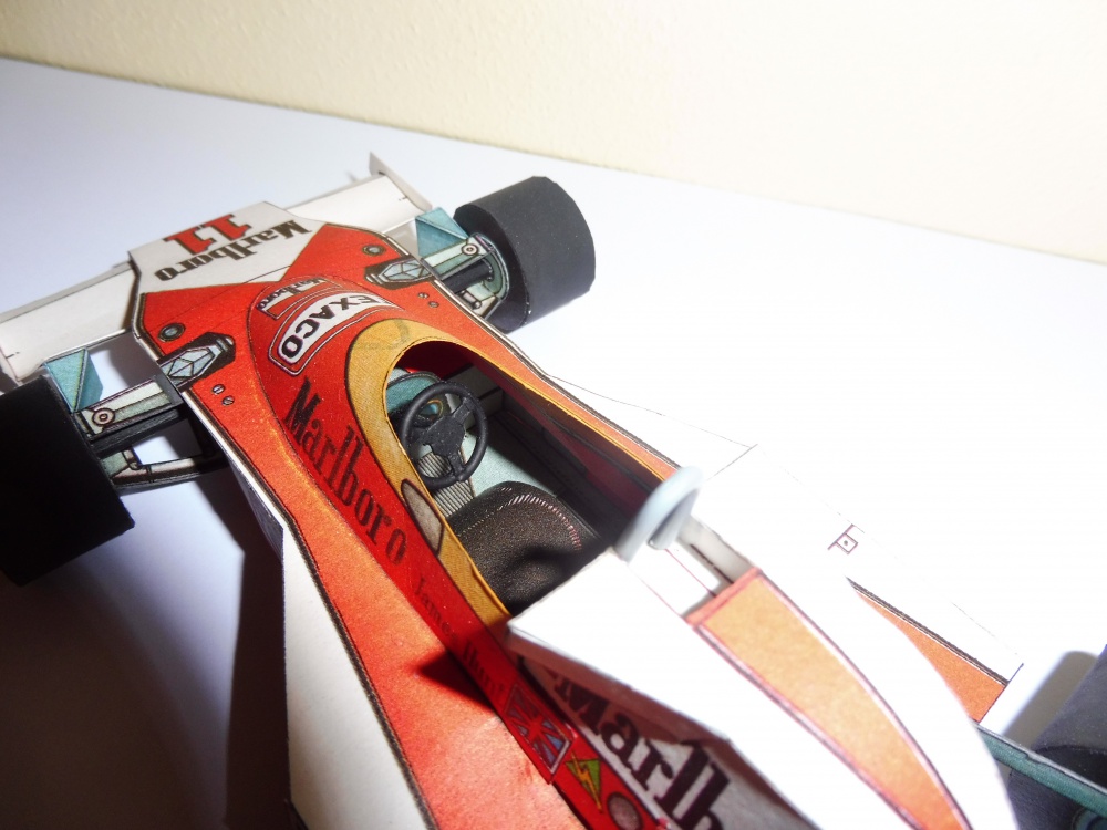 Mc Laren M23 (Pln� velikost v nov�m okn�) Mc Laren M23