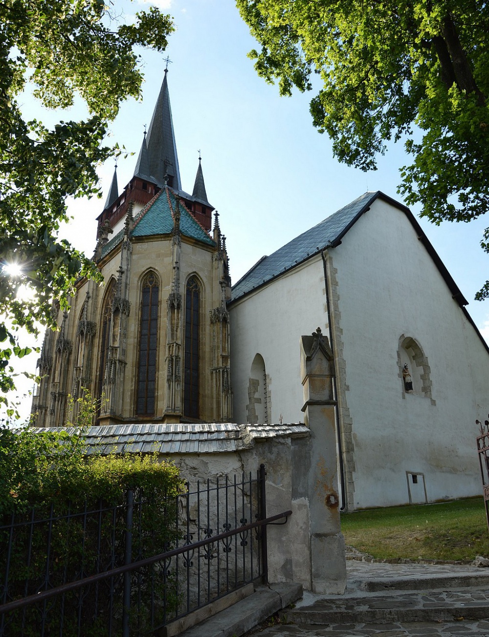 Kostol sv. Ladislava, Spišský Štvrtok (Plná velikost v novém okně) Kostol sv. Ladislava, Spišský Štvrtok