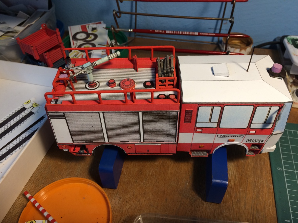 332412