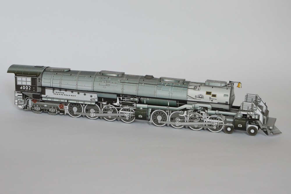 332737