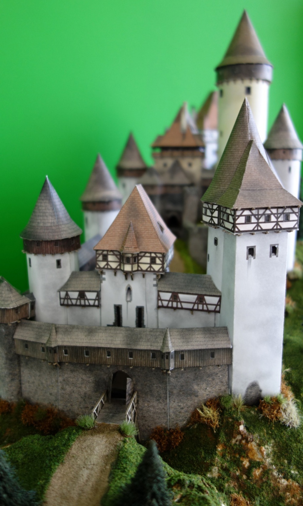 Hrad Týřov (Plná velikost v novém okně) Hrad Týřov