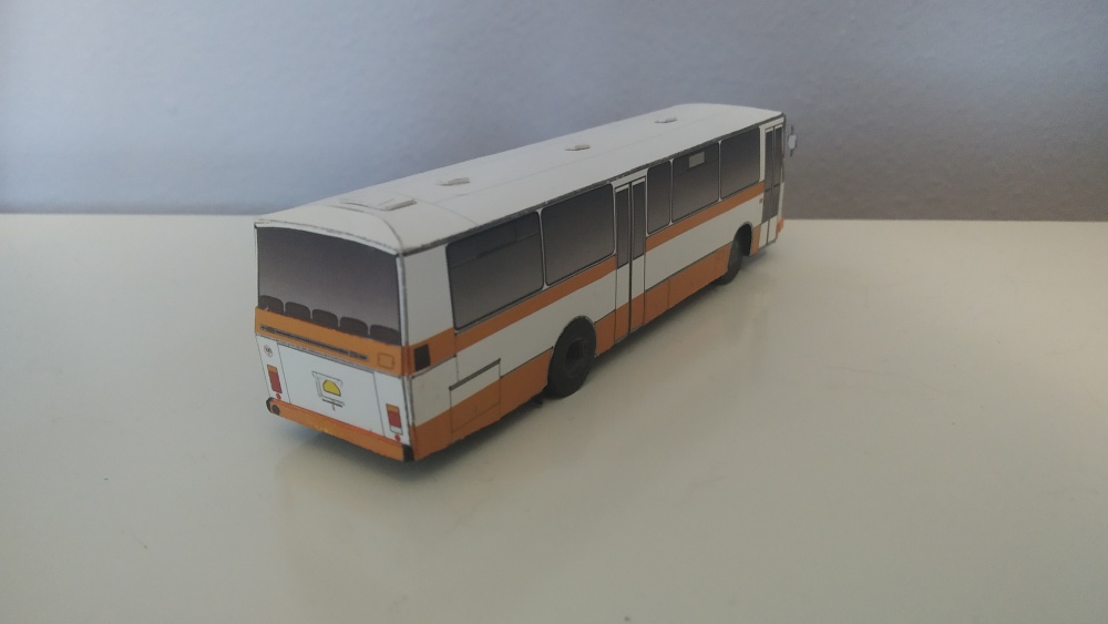 348702