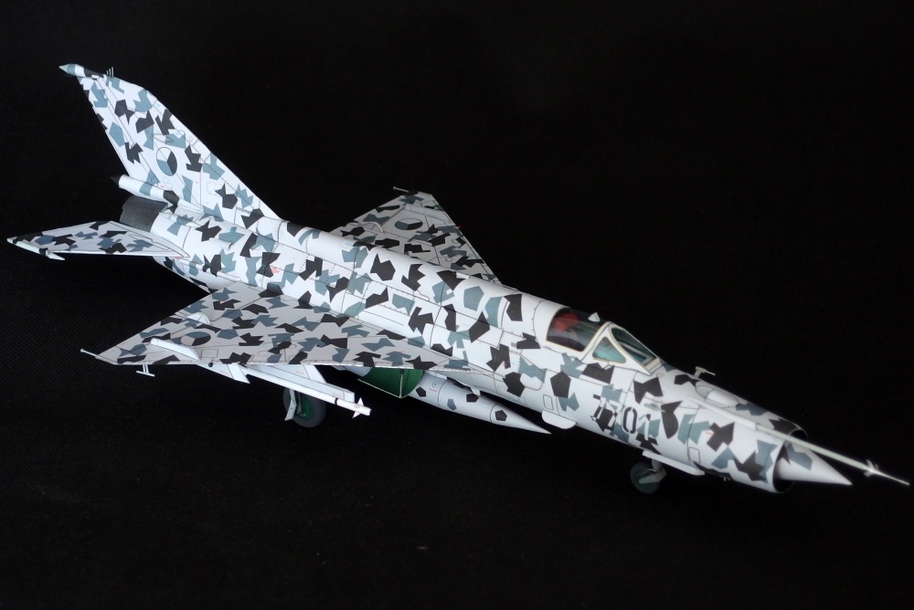 MiG-21 MF (Plná velikost v novém okně) MiG-21 MF