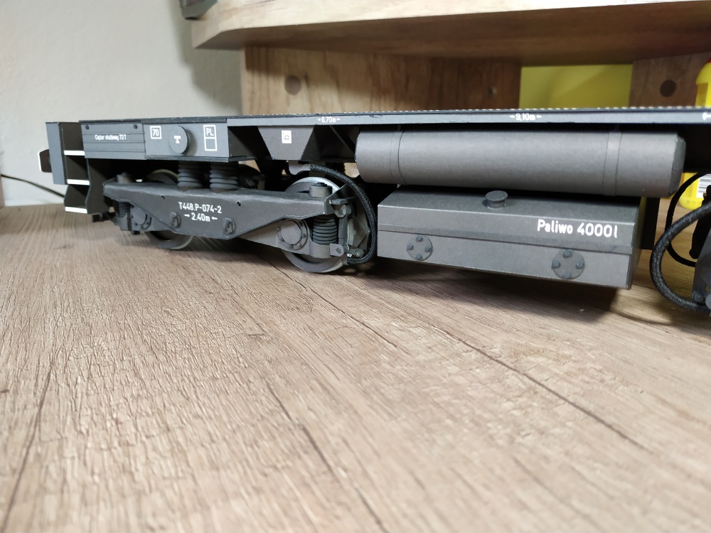 335940