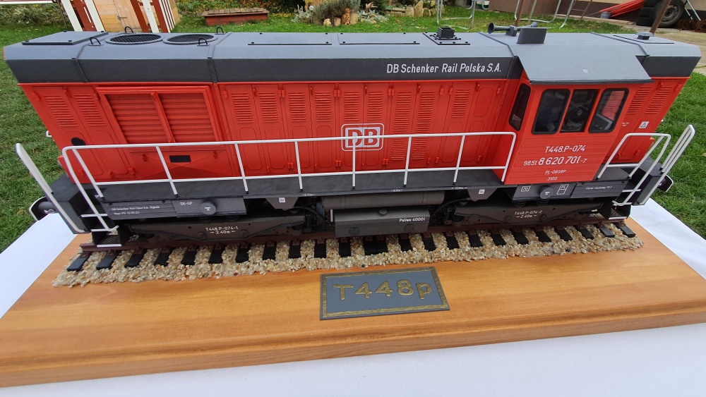 374284