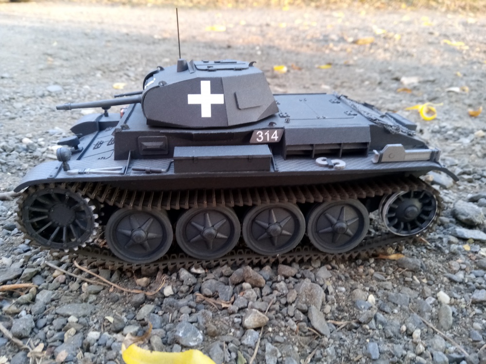 Pz.Kpfw. II Aust. D (Plná velikost v novém okně) Pz.Kpfw. II Aust. D