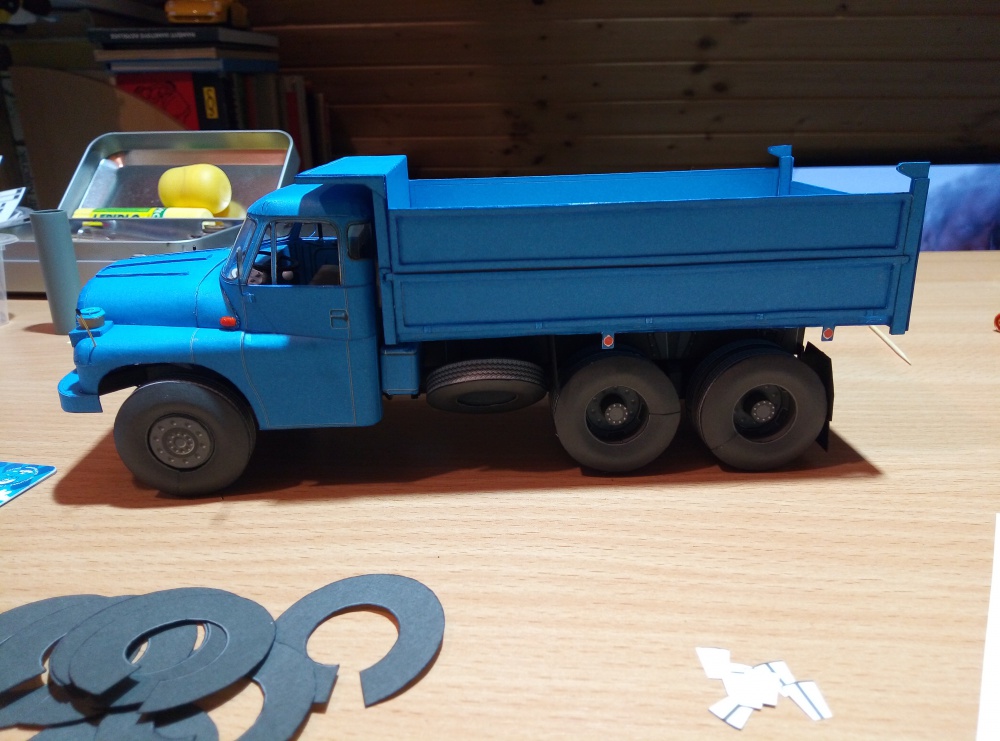 346017