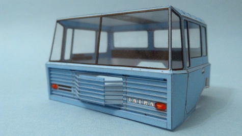 Tatra 813 NTH
