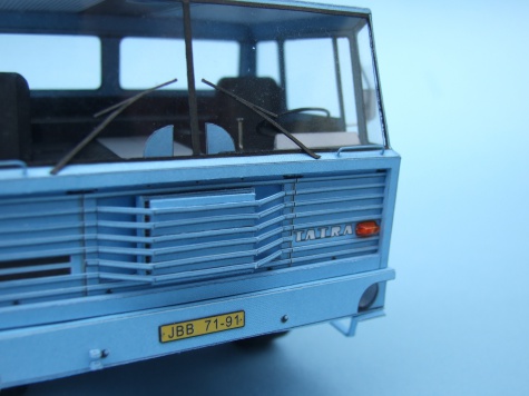 Tatra 813 NTH