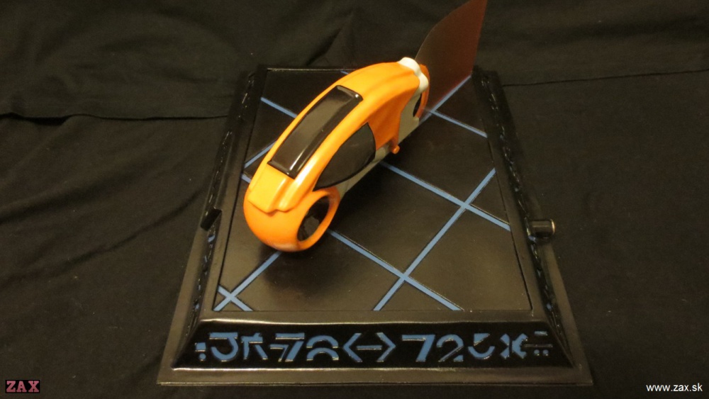 TRON (Plná velikost v novém okně) TRON