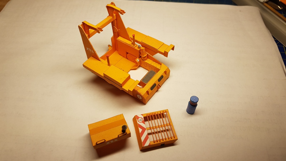 335723