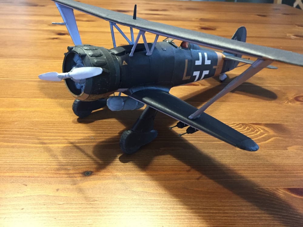 Henschel Hs 123 (Plná velikost v novém okně) Henschel Hs 123