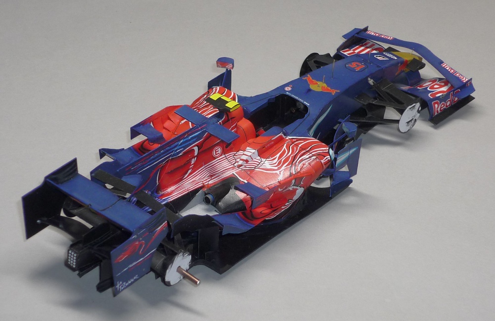 Toro Rosso STR3 - Sebastian Vettel - 2008 (Plná velikost v novém okně) Toro Rosso STR3 - Sebastian Vettel - 2008