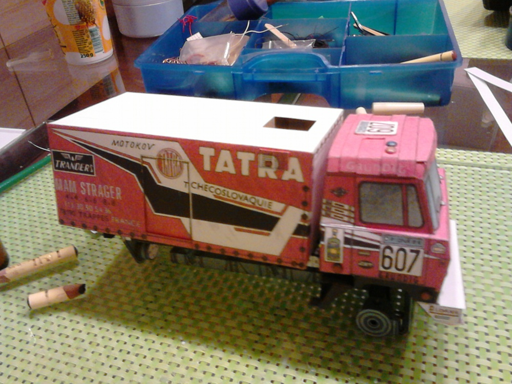 Tatra 815 VD 10 300 4 x 4.1 (Plná velikost v novém okně) Tatra 815 VD 10 300 4 x 4.1
