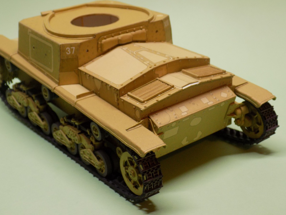 Carro Armato M14-41 (Plná velikost v novém okně) Carro Armato M14-41