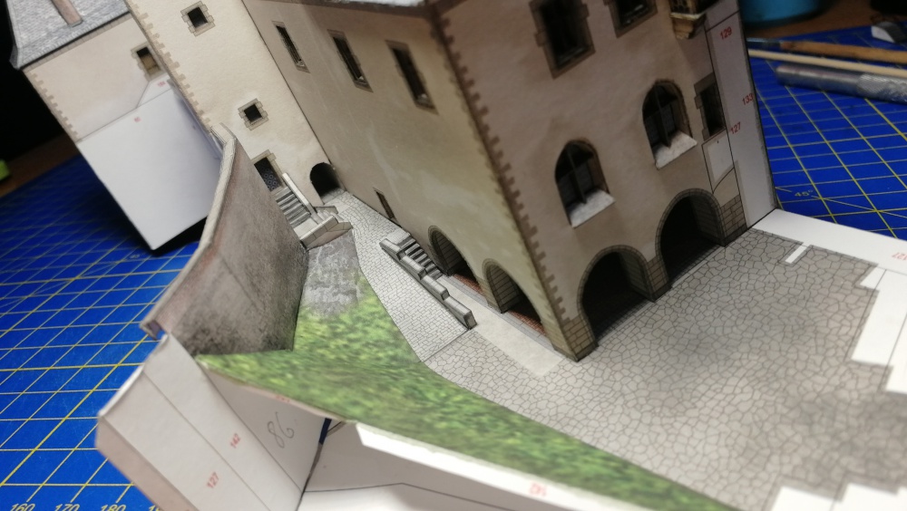 Hrad Karlštejn (Plná velikost v novém okně) Hrad Karlštejn