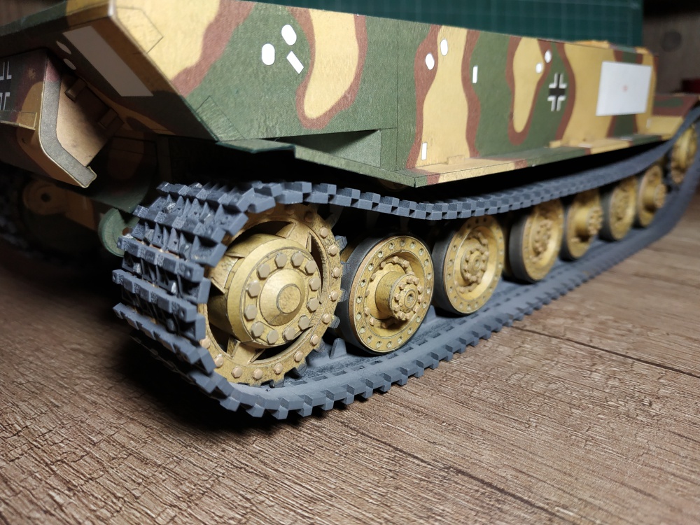 Sd.Kfz.184 Ferdinand (Plná velikost v novém okně) Sd.Kfz.184 Ferdinand