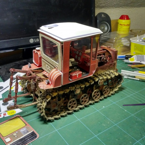 DT 75 DT 75