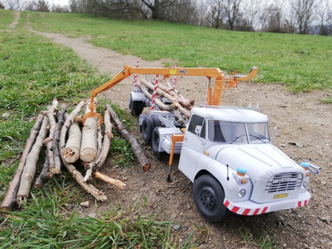 Tatra T2-148 NTP+HIAB670+DAV-7 Tatra T2-148 NTP+HIAB670+DAV-7