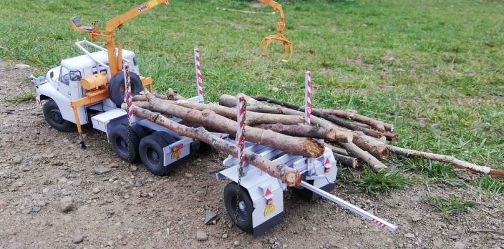 Tatra T2-148 NTP+HIAB670+DAV-7 (Plná velikost v novém okně) Tatra T2-148 NTP+HIAB670+DAV-7