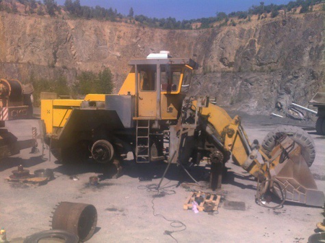 Stavostroj KNB 250 Stavostroj KNB 250