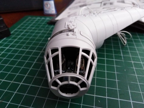 Bandai Star Wars 1/72 Perfect Grade Millennium Falcon Bandai Star Wars 1/72 Perfect Grade Millennium Falcon