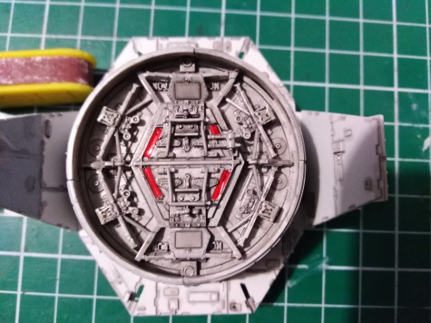 Bandai Star Wars 1/72 Perfect Grade Millennium Falcon Bandai Star Wars 1/72 Perfect Grade Millennium Falcon