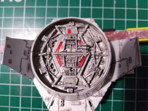 Bandai Star Wars 1/72 Perfect Grade Millennium Falcon Bandai Star Wars 1/72 Perfect Grade Millennium Falcon