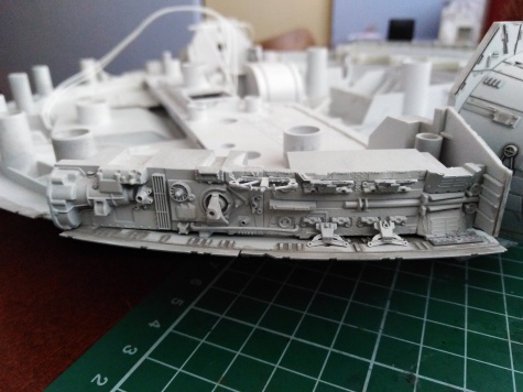 Bandai Star Wars 1/72 Perfect Grade Millennium Falcon