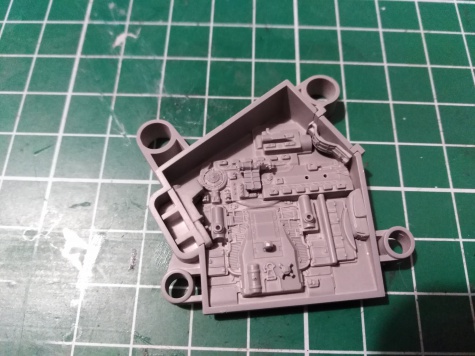Bandai Star Wars 1/72 Perfect Grade Millennium Falcon Bandai Star Wars 1/72 Perfect Grade Millennium Falcon