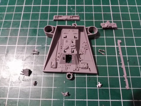 Bandai Star Wars 1/72 Perfect Grade Millennium Falcon Bandai Star Wars 1/72 Perfect Grade Millennium Falcon