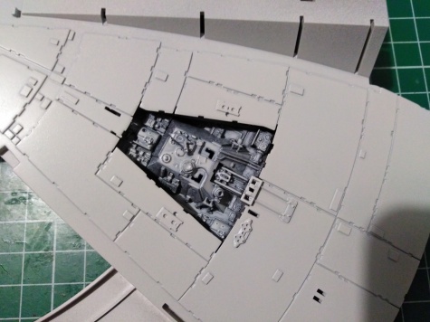Bandai Star Wars 1/72 Perfect Grade Millennium Falcon Bandai Star Wars 1/72 Perfect Grade Millennium Falcon