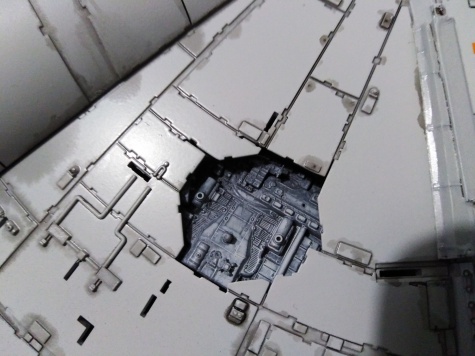 Bandai Star Wars 1/72 Perfect Grade Millennium Falcon Bandai Star Wars 1/72 Perfect Grade Millennium Falcon
