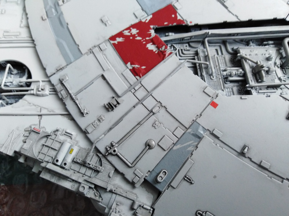 Bandai Star Wars 1/72 Perfect Grade Millennium Falcon (Plná velikost v novém okně) Bandai Star Wars 1/72 Perfect Grade Millennium Falcon