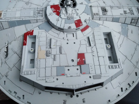 Bandai Star Wars 1/72 Perfect Grade Millennium Falcon Bandai Star Wars 1/72 Perfect Grade Millennium Falcon