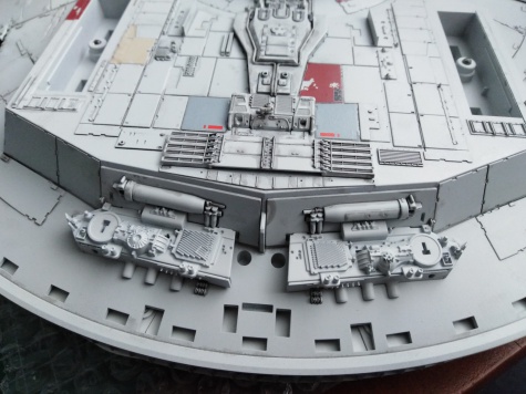 Bandai Star Wars 1/72 Perfect Grade Millennium Falcon Bandai Star Wars 1/72 Perfect Grade Millennium Falcon