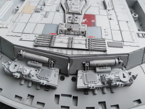 Bandai Star Wars 1/72 Perfect Grade Millennium Falcon Bandai Star Wars 1/72 Perfect Grade Millennium Falcon