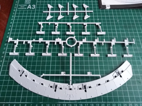 Bandai Star Wars 1/72 Perfect Grade Millennium Falcon Bandai Star Wars 1/72 Perfect Grade Millennium Falcon