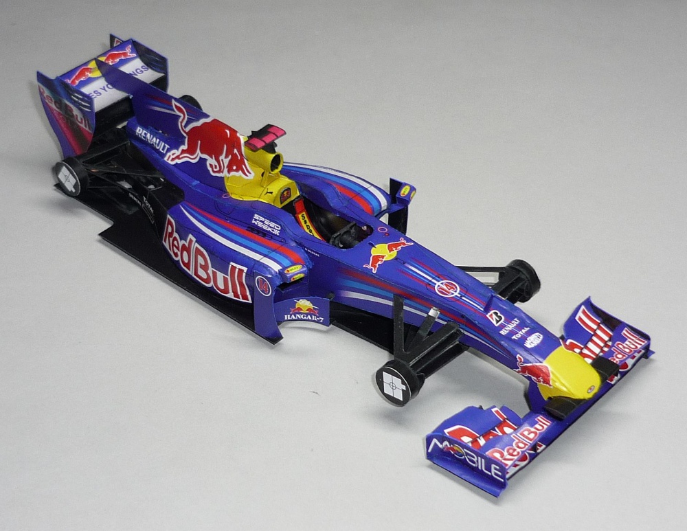 Red Bull RB5 - Mark Webber - 2009 (Plná velikost v novém okně) Red Bull RB5 - Mark Webber - 2009