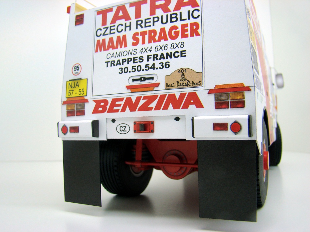 Tatra 815 HAS Dakar 1994 (Plná velikost v novém okně) Tatra 815 HAS Dakar 1994