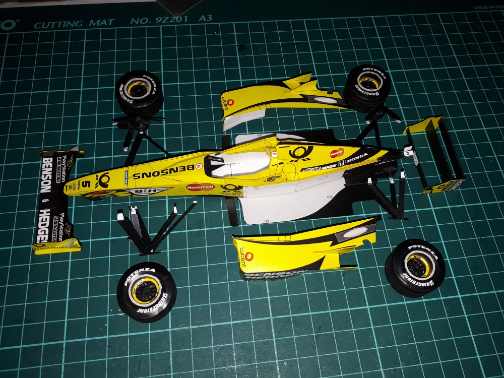 Jordan EJ10 - Frentzen - společný model (Plná velikost v novém okně) Jordan EJ10 - Frentzen - společný model